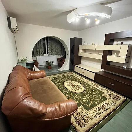 Apartament Universitatea Ovidius דירה *